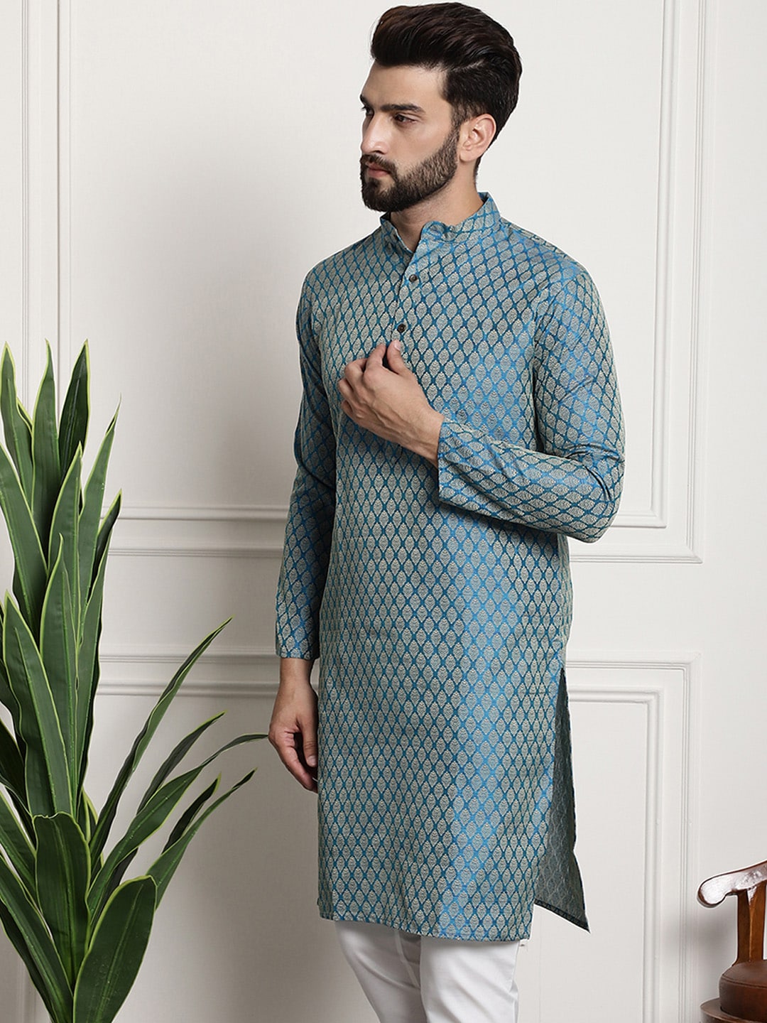 Sojanya Men Blue & Beige Ethnic Motif Printed Jacquard Silk Kurta