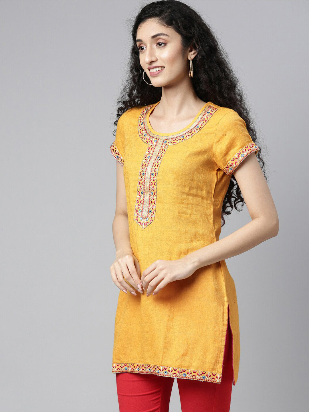 Souchii Women Yellow Embroidered Thread Work Kaftan Kurta - Distacart