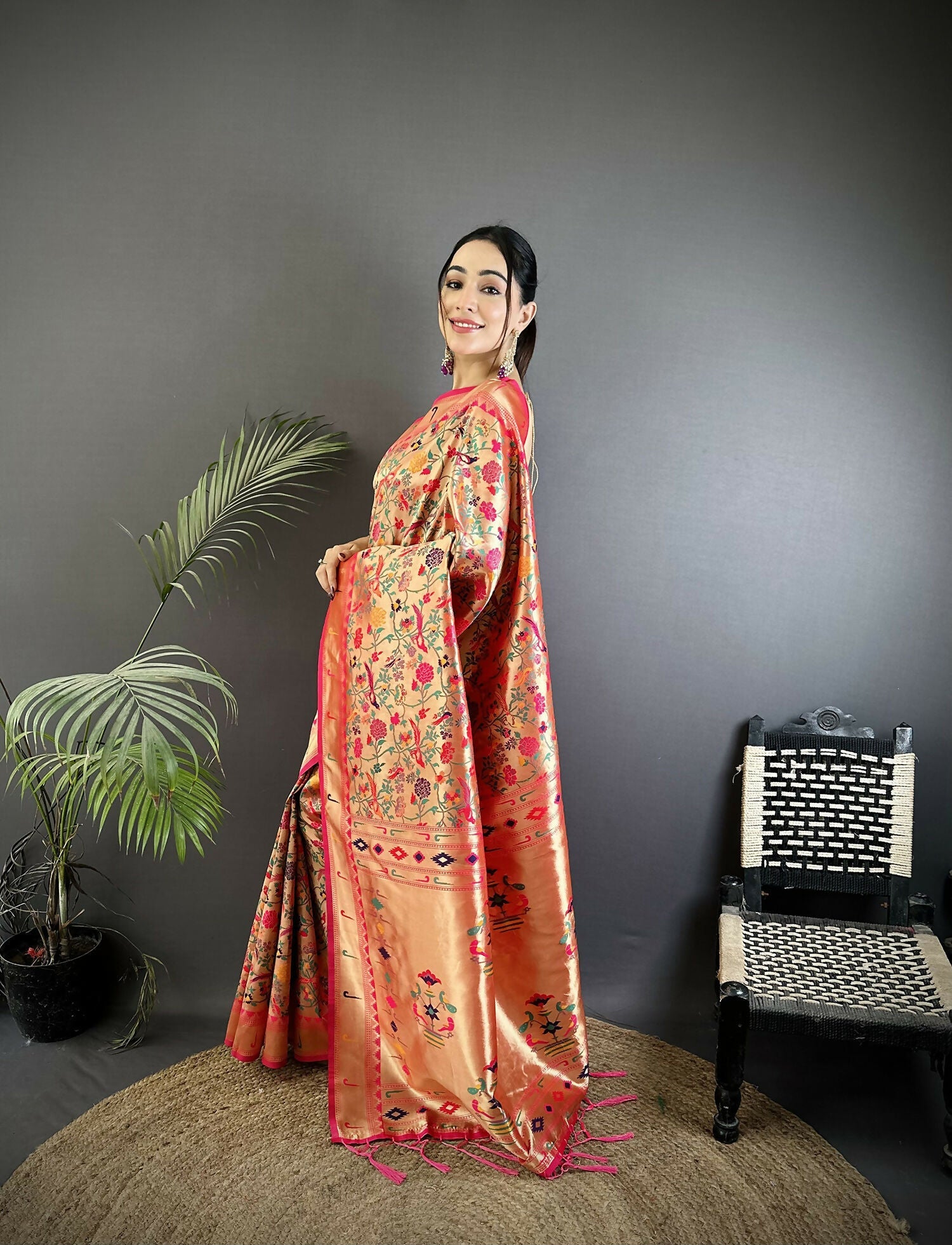 Joban Fashion Rani Pink Floral & Leaf Designs Soft Silk Paithani Saree - Distacart