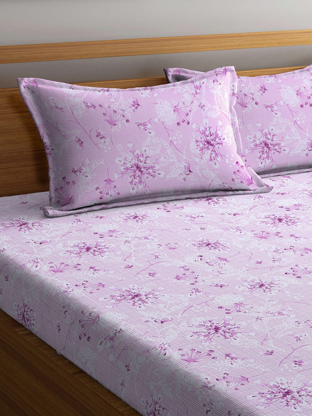 BOMBAY DYEING Pink Floral Cotton 120 TC King Bedsheet with 2 Pillow Covers