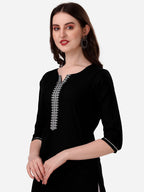 HERE&NOW Notch Neck Thread Work Straight Kurta