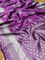 DEIANA'S Beautiful Designer Golden zari Soft Lichi Silk Saree - Majenta