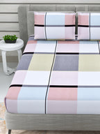 DREAM WEAVERZ Pink & Grey Geometric Glazed Cotton 220 TC King Bedsheet with 2 Pillow Covers