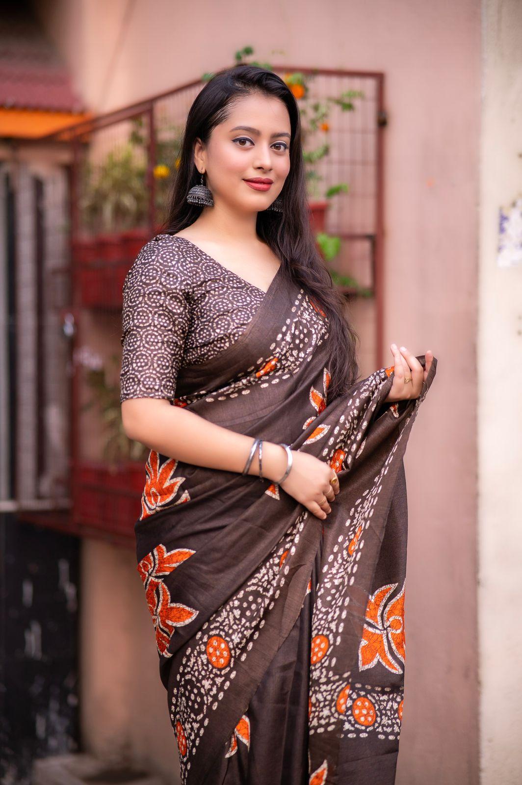 Coffee Silk Blend Ethnic Motifs Saree with Unstitched Blouse - Hiral Fashion