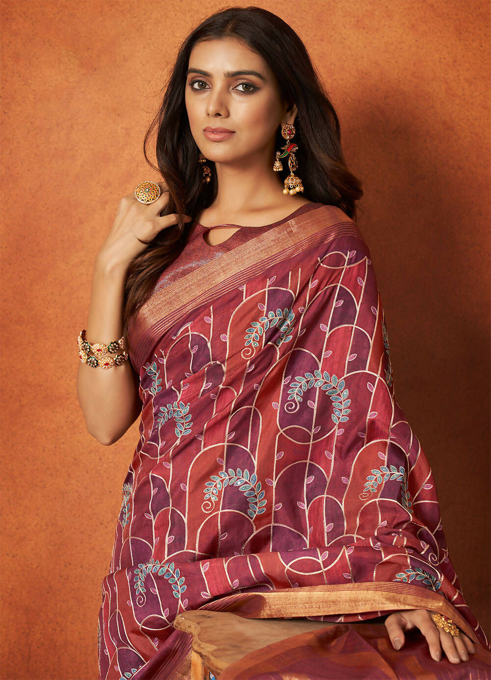 Maroon Rangkat and Crepe Silk Floral Saree With Unstitched Blouse Piece - Mohmanthan Royal Saachi
