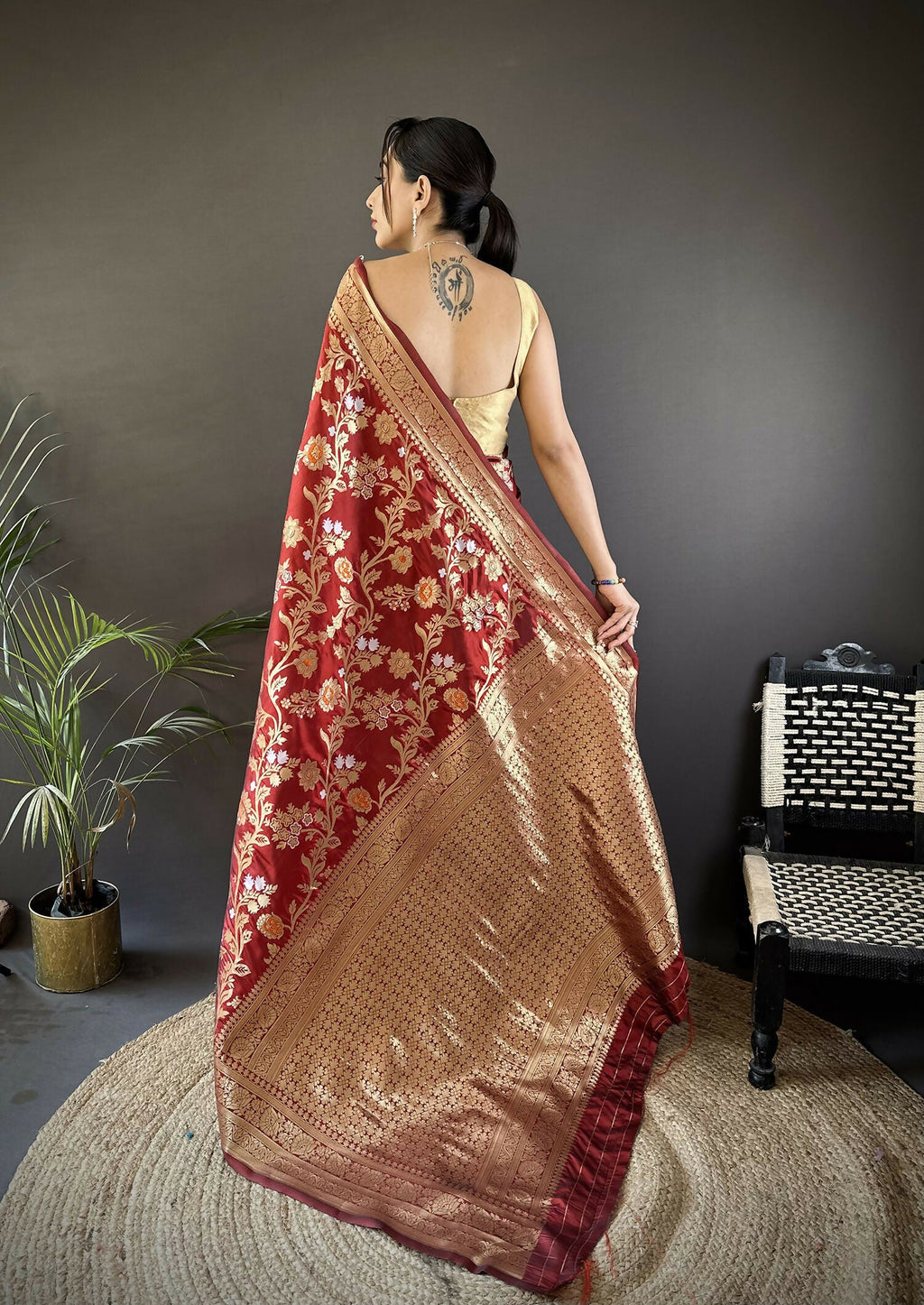 Joban Fashion Maroon Floral & Ethnic Motifs Design Soft Silk Meenakari Banarasi Saree - Distacart