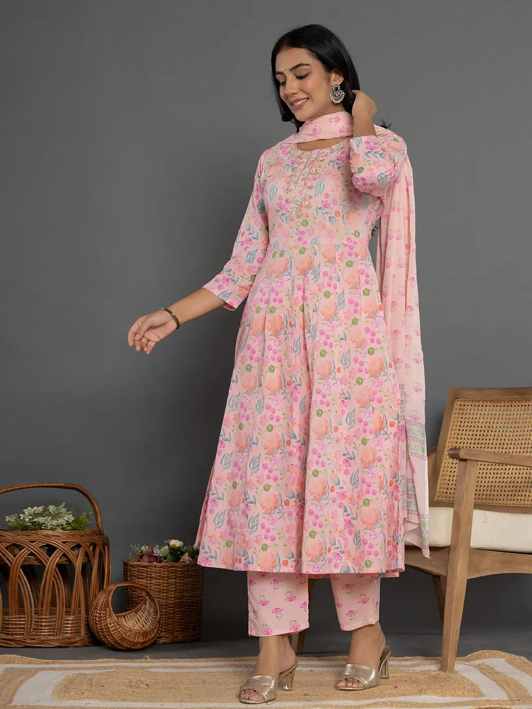 Yufta Cotton Peach Kurta Dupatta Pant Set