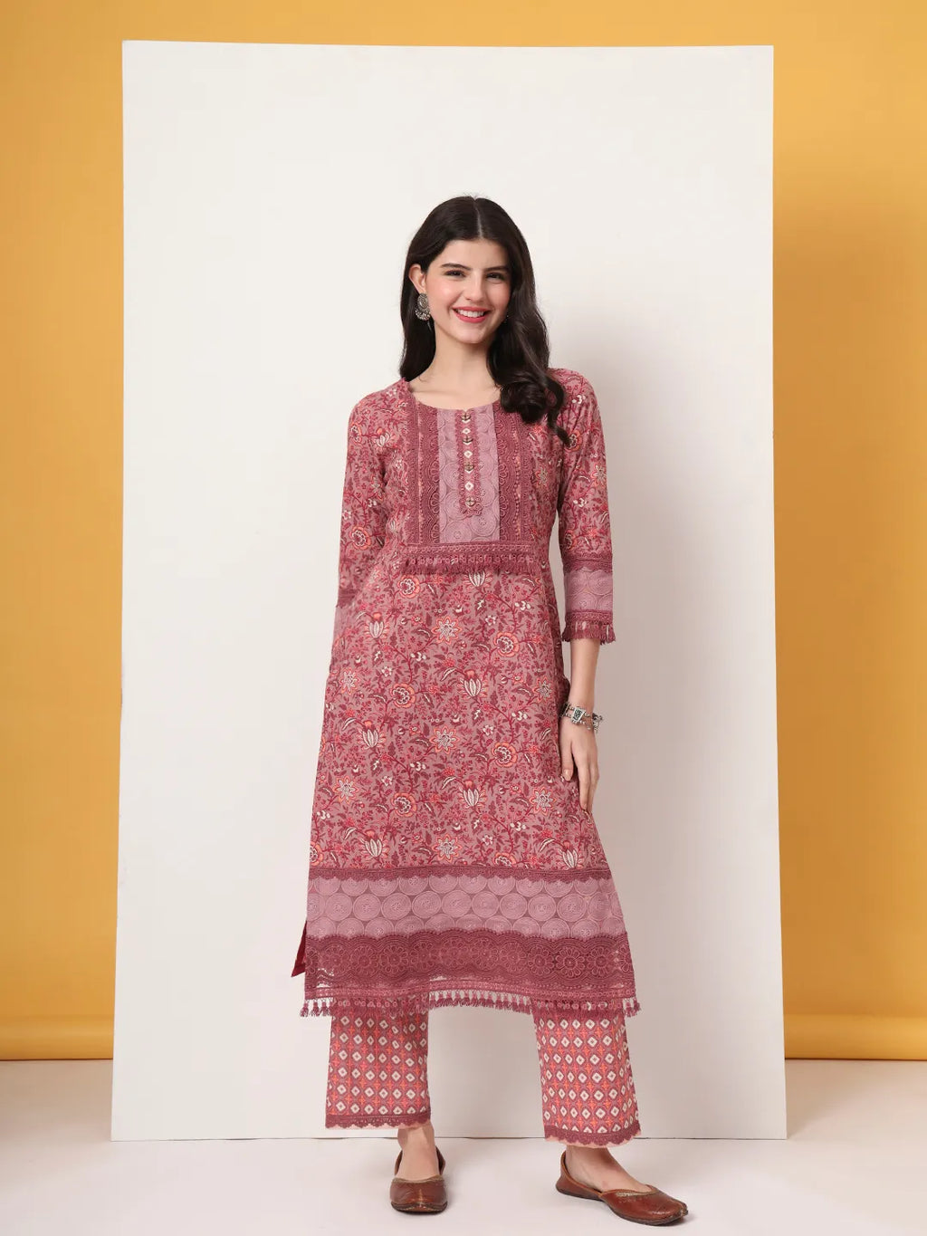 Yufta Cotton Pink Kurta Dupatta Set With Lace Detailing