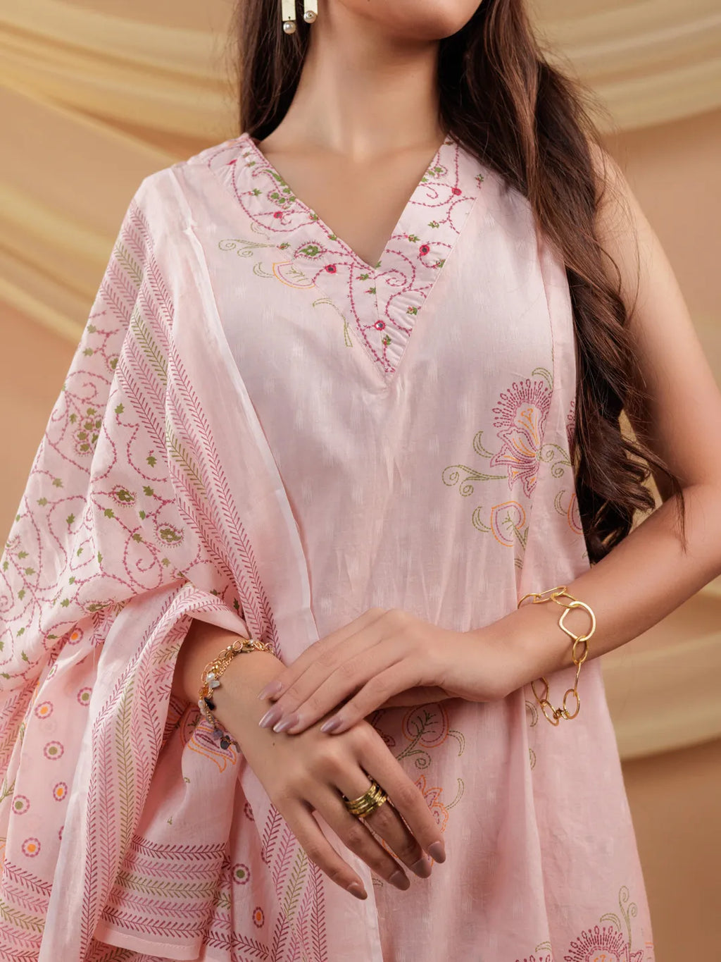 Yufta Cotton Pink Sleeveless Kurta Dupatta Set
