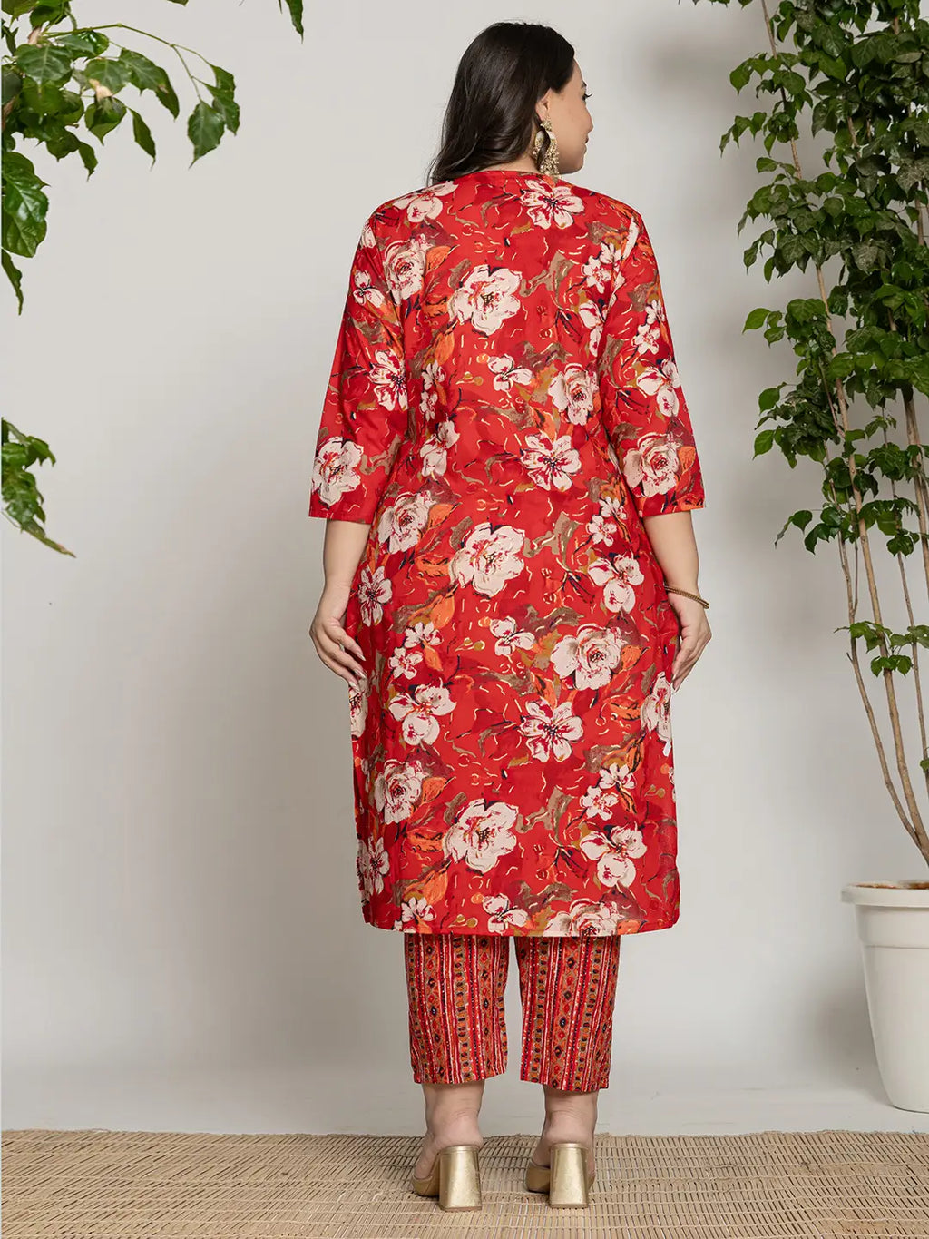 Yufta Cotton Red Embroidered Plus Size Kurta Dupatta Set