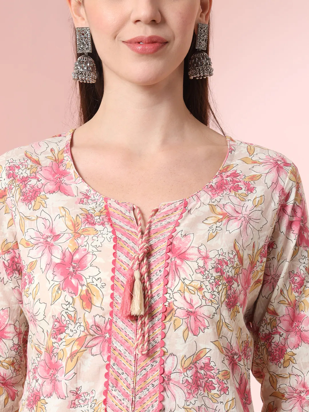 Yufta Cream And Peach Pure Cotton Yuck Design Kurta Dupatta Set With Pants - Distacart