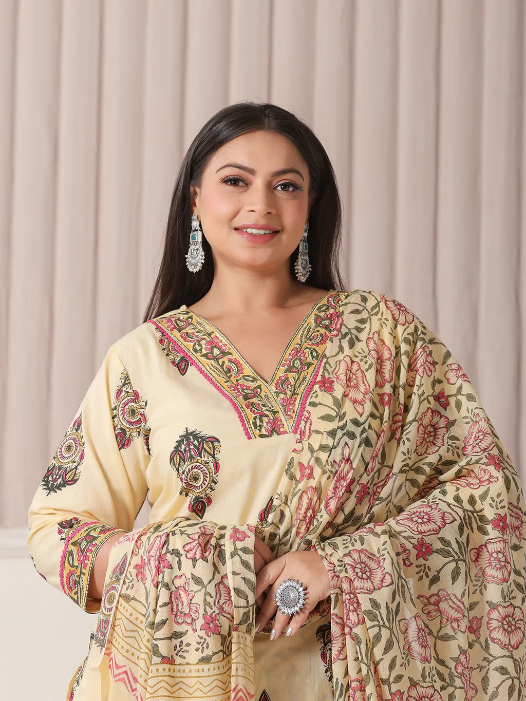 Yufta Cream Cotton Cutdana Work Plus Size Kurta Set With Pant & Dupatta - Distacart