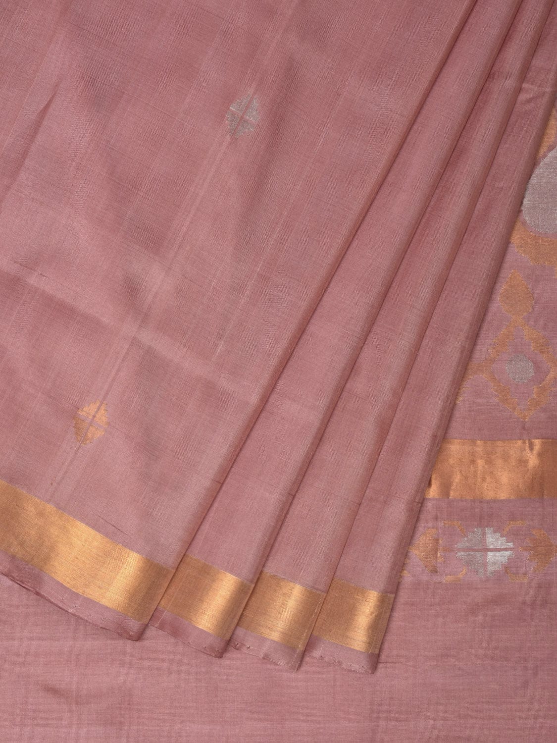 Cream Uppada Silk Handloom Saree with Mango Pallu Design - Global Threads