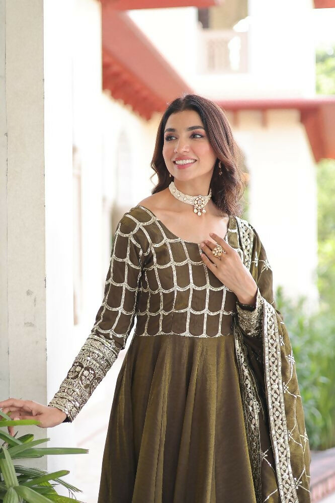 Joban Fashion Mehndi Kurta Set Silk Sequins , Zari, Coding & Thread Embroidered work - Distacart