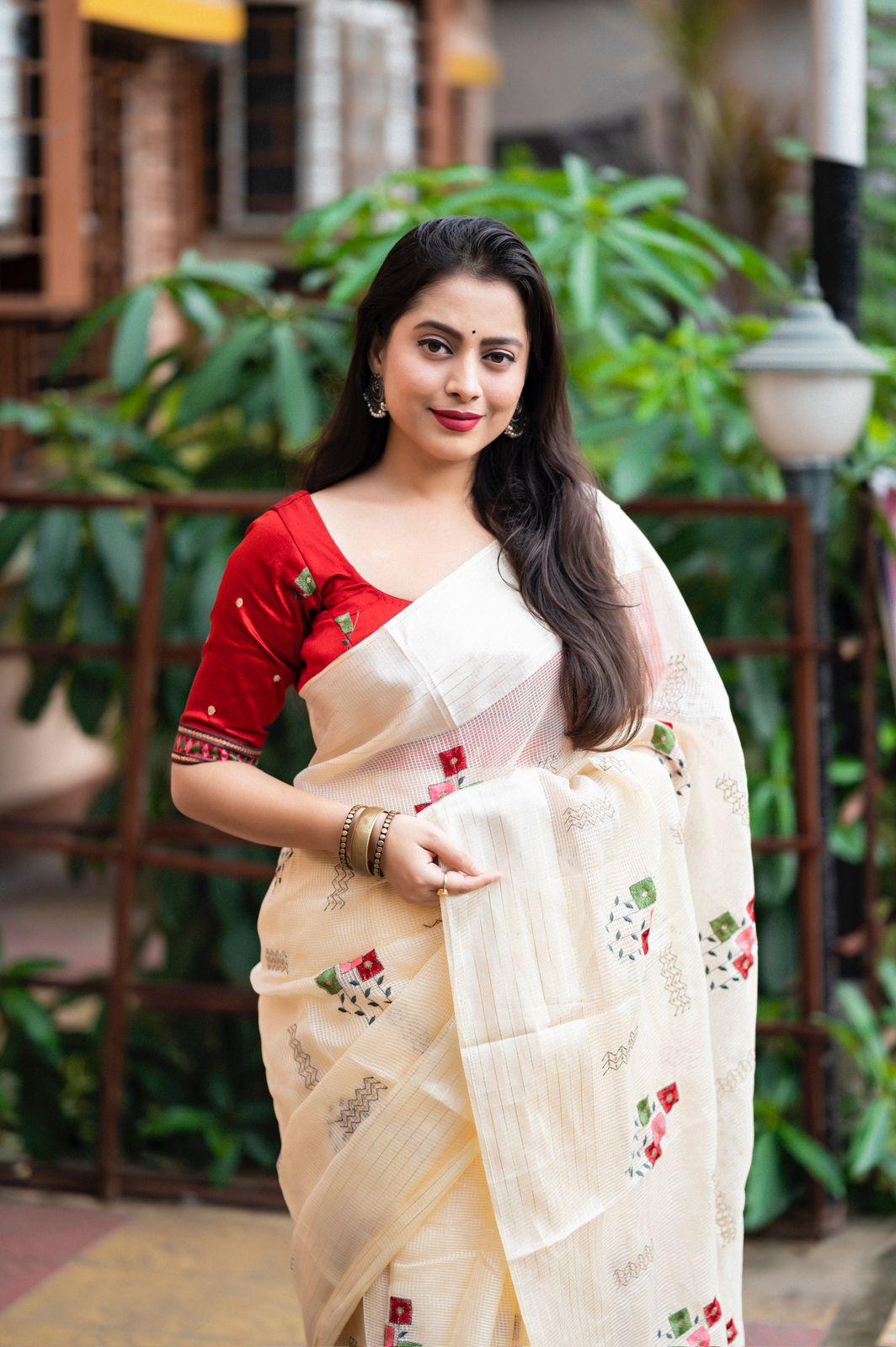 Cream Silk Blend Ethnic Motifs Saree with Unstitched Blouse - A2M - Distacart