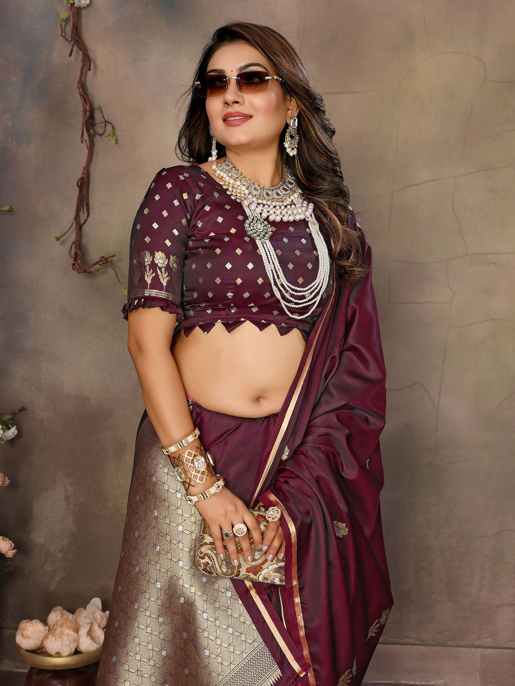Joban Fashion Maroon Floral & Botanical Motifs Satin Silk Banarasi Silk Saree - Distacart