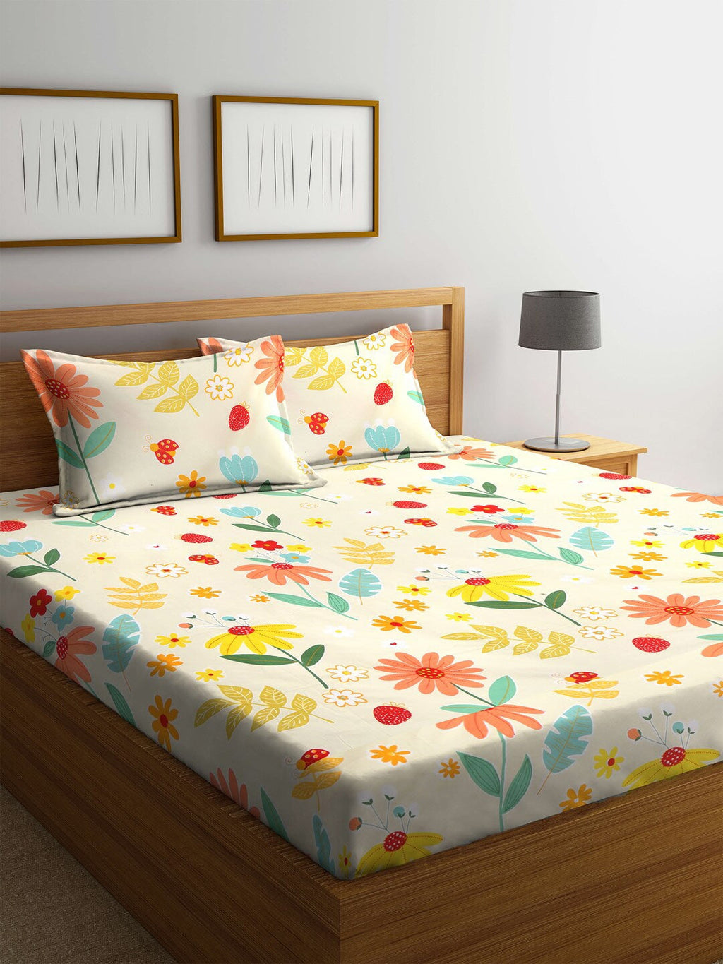 KLOTTHE White & Yellow Printed 300 TC Double King Fitted Bedsheet With 2 Pillow Covers - Distacart