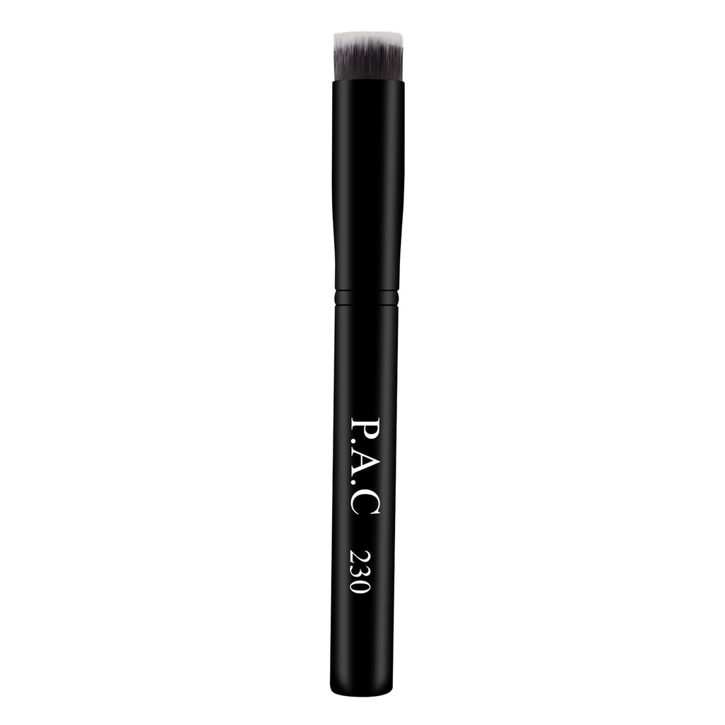PAC Studio Blending Foundation Brush - 230