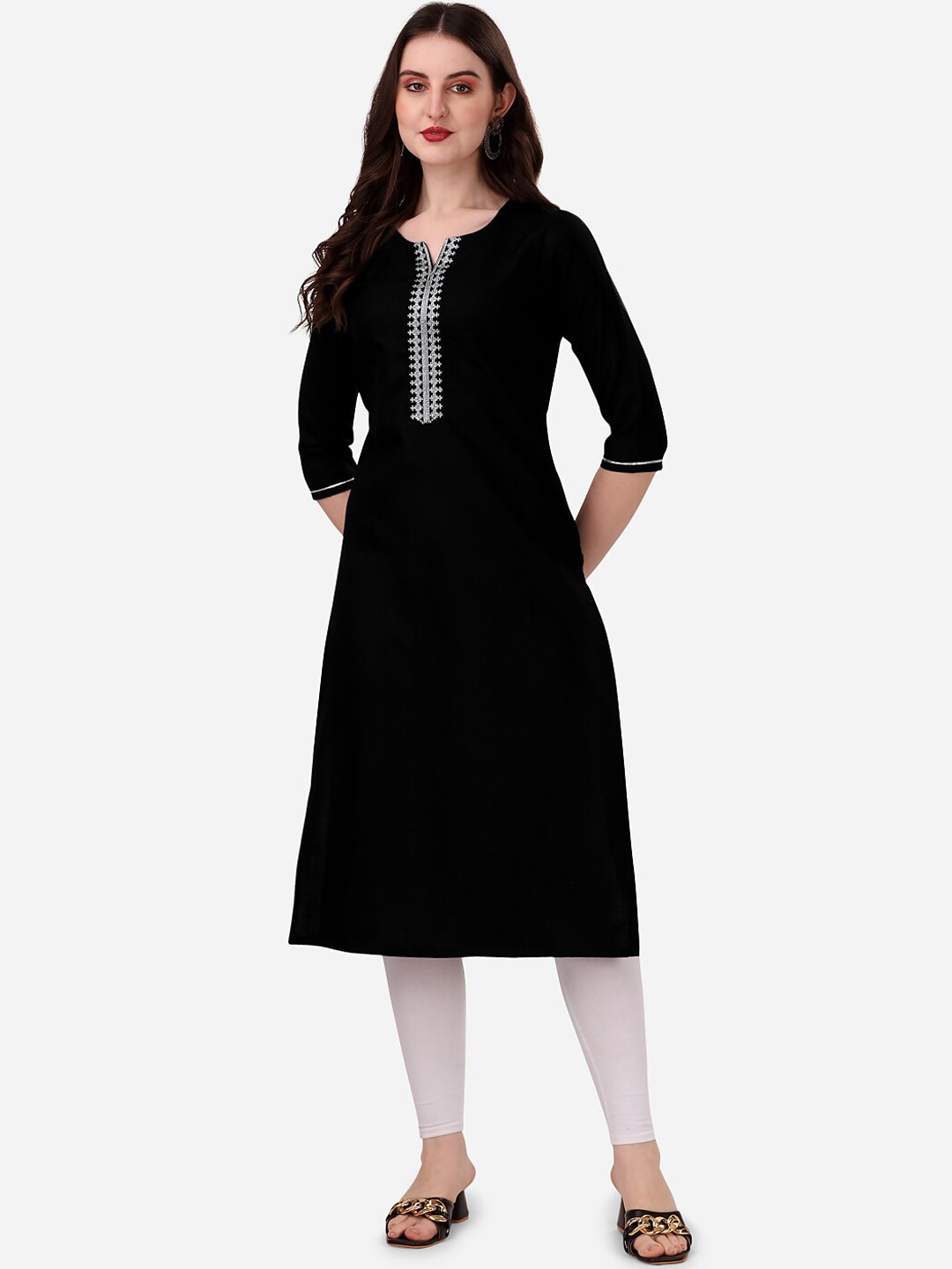 HERE&NOW Notch Neck Thread Work Straight Kurta