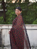 Tikhi Imli Black & Red Poly Georgette Printed Saree - Distacart