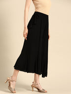 TAG 7 Women Black Solid Flared Cropped Palazzos