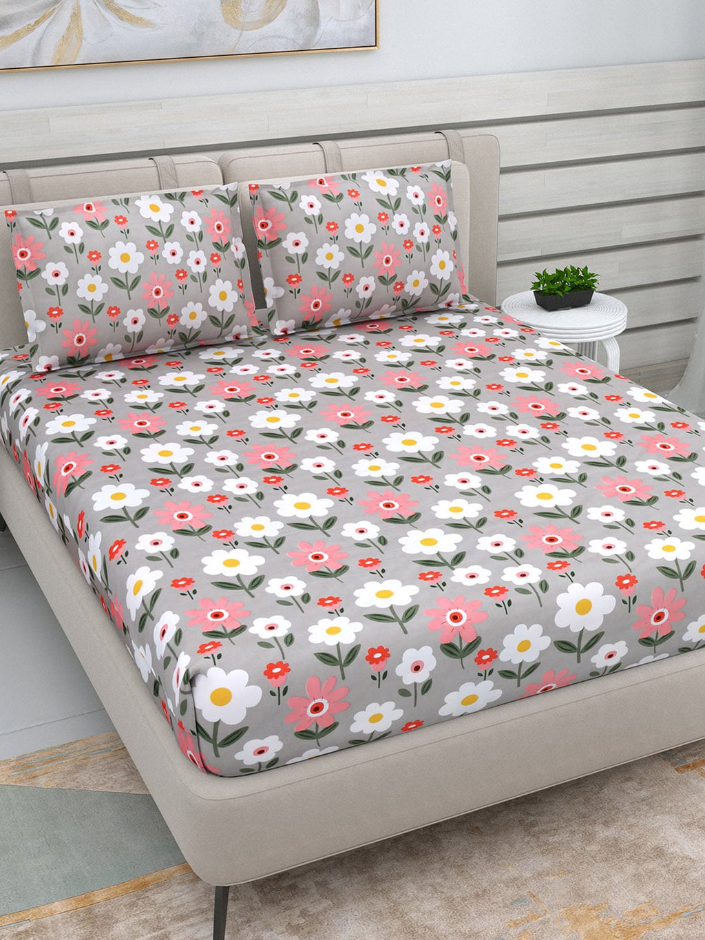 DREAM WEAVERZ Silver & Pink Pure Cotton Floral Queen Bedsheet with 2 Pillow Covers