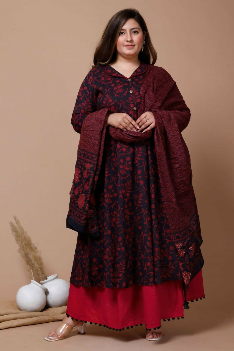 Miravan Women's Plus Size Navy Blue Printed Cotton Anarkali Kurta & Dupatta 