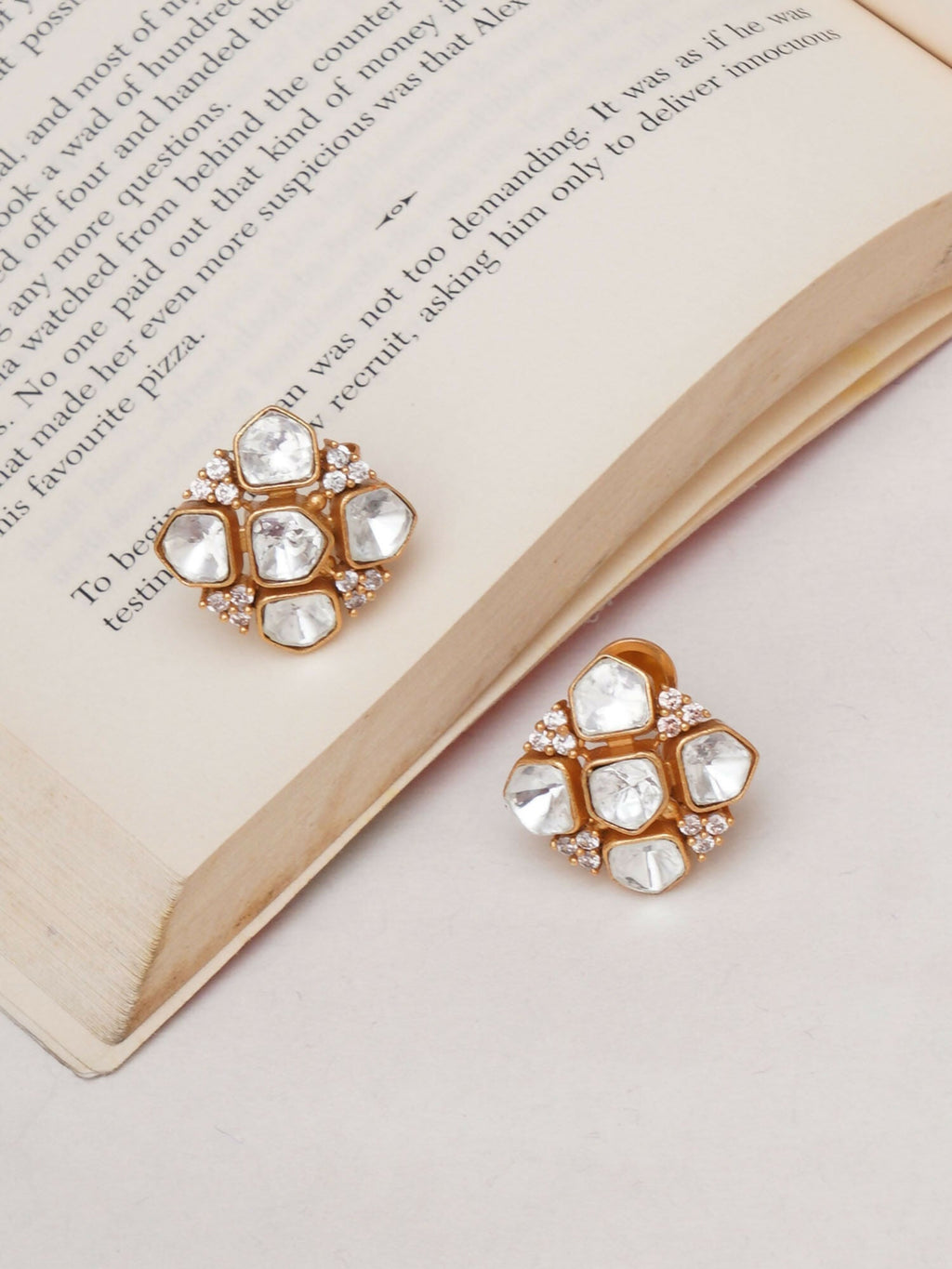Kundan Studs (Gold) - Ruby Raang - Distacart