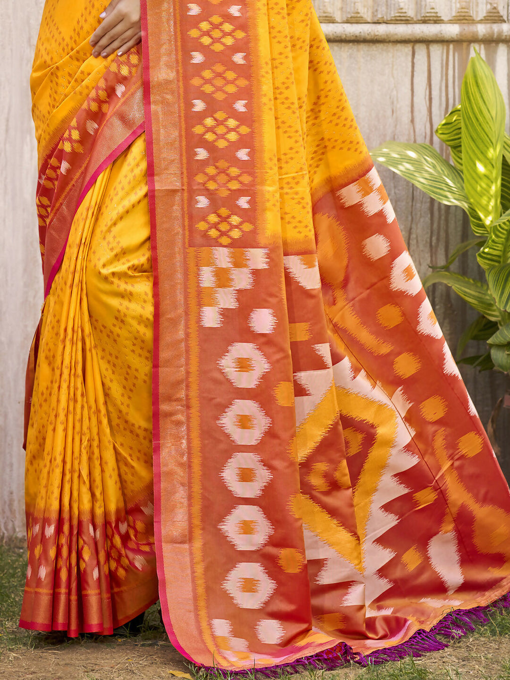 Shree Shyam Fashion Pochampalli Silk Yellow Saree - Distacart