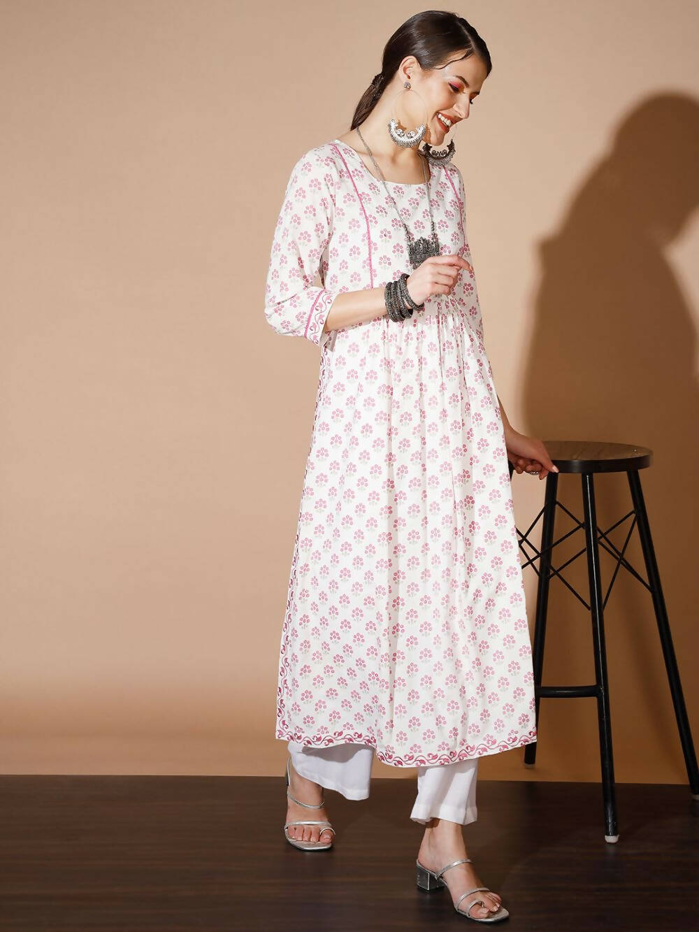 Myshka Women Lavender Printed Kurtas - Distacart