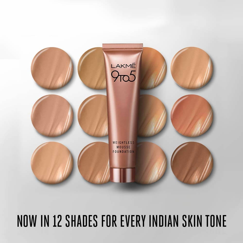 Lakme 9To5 Weightless Mousse Foundation - Warm Mocha