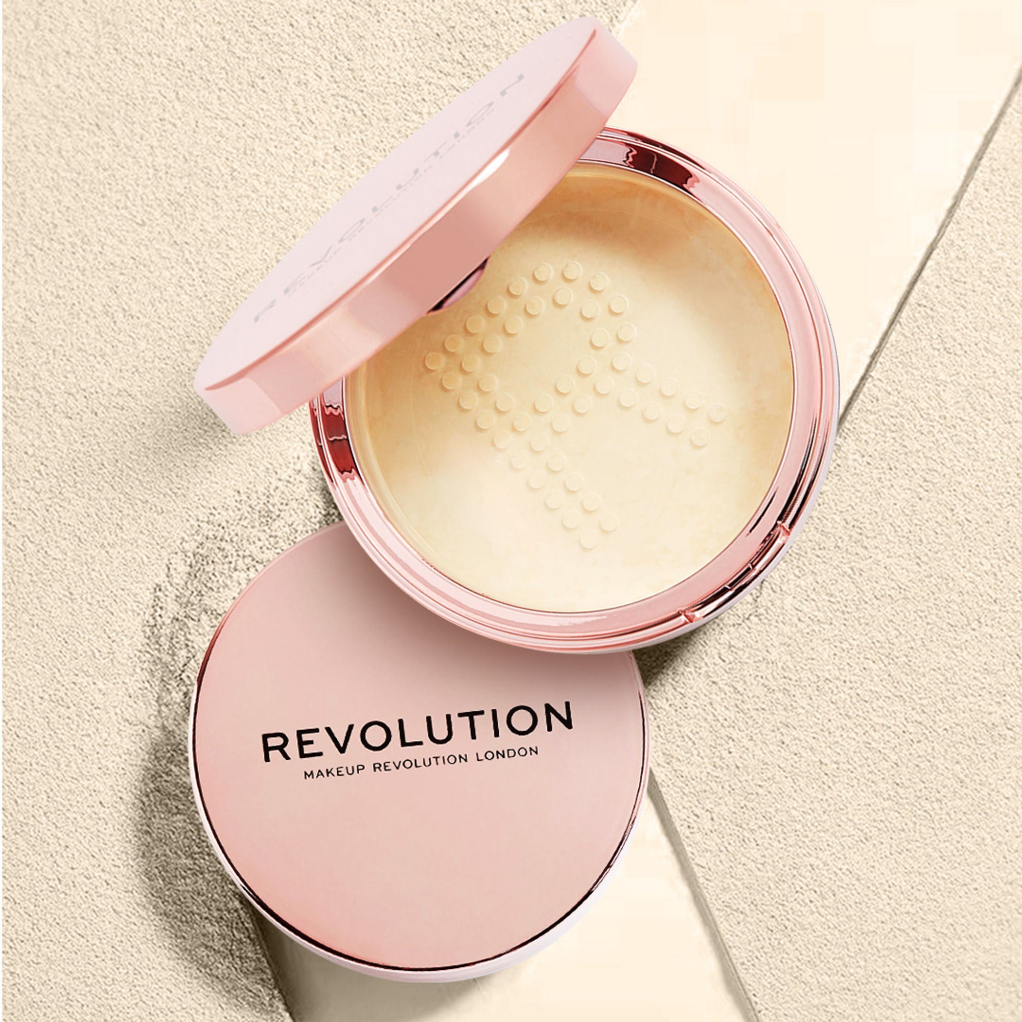 Makeup Revolution Conceal & Fix Setting Powder - Light Yellow - Distacart