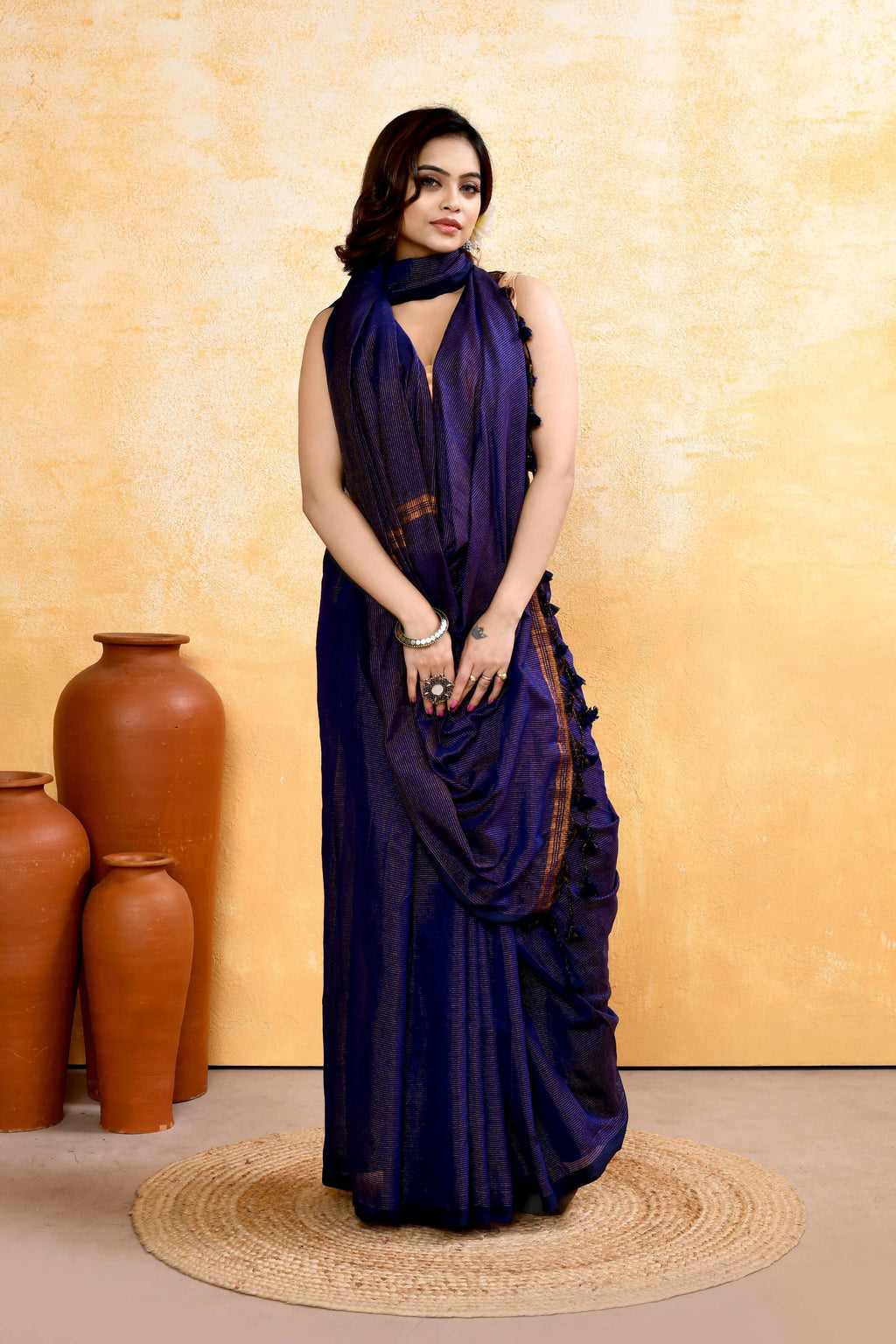 Piyari Fashion Women's Navy Blue Embellished Cotton Blend Zari Check Handloom Saree - Distacart