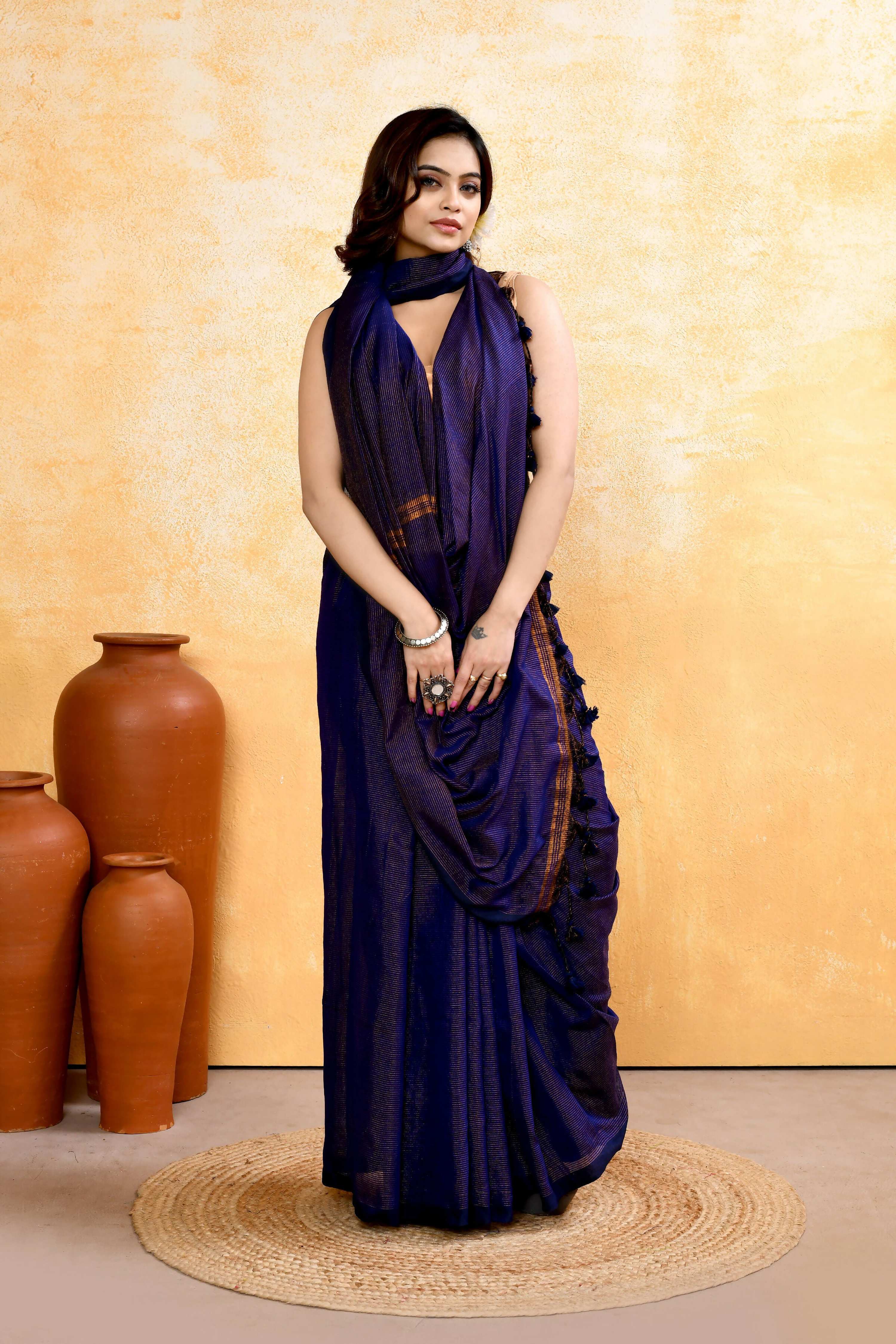 Piyari Fashion Women's Navy Blue Embellished Cotton Blend Zari Check Handloom Saree - Distacart