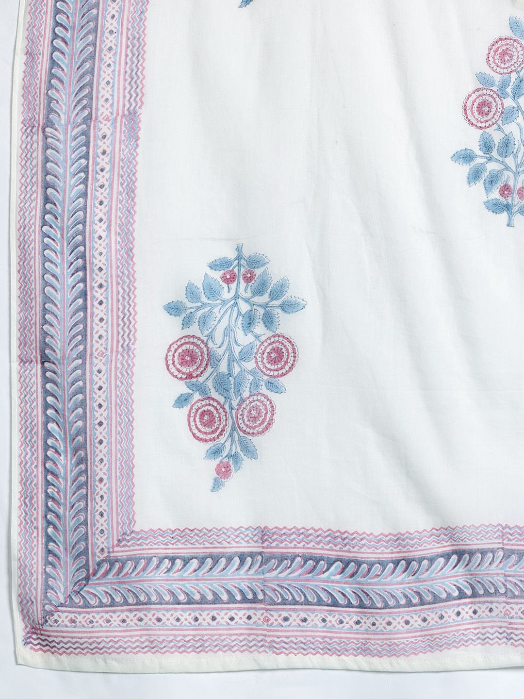 Indo Era Floral Printed Pure Cotton Kurta with Trousers & Dupatta - Distacart