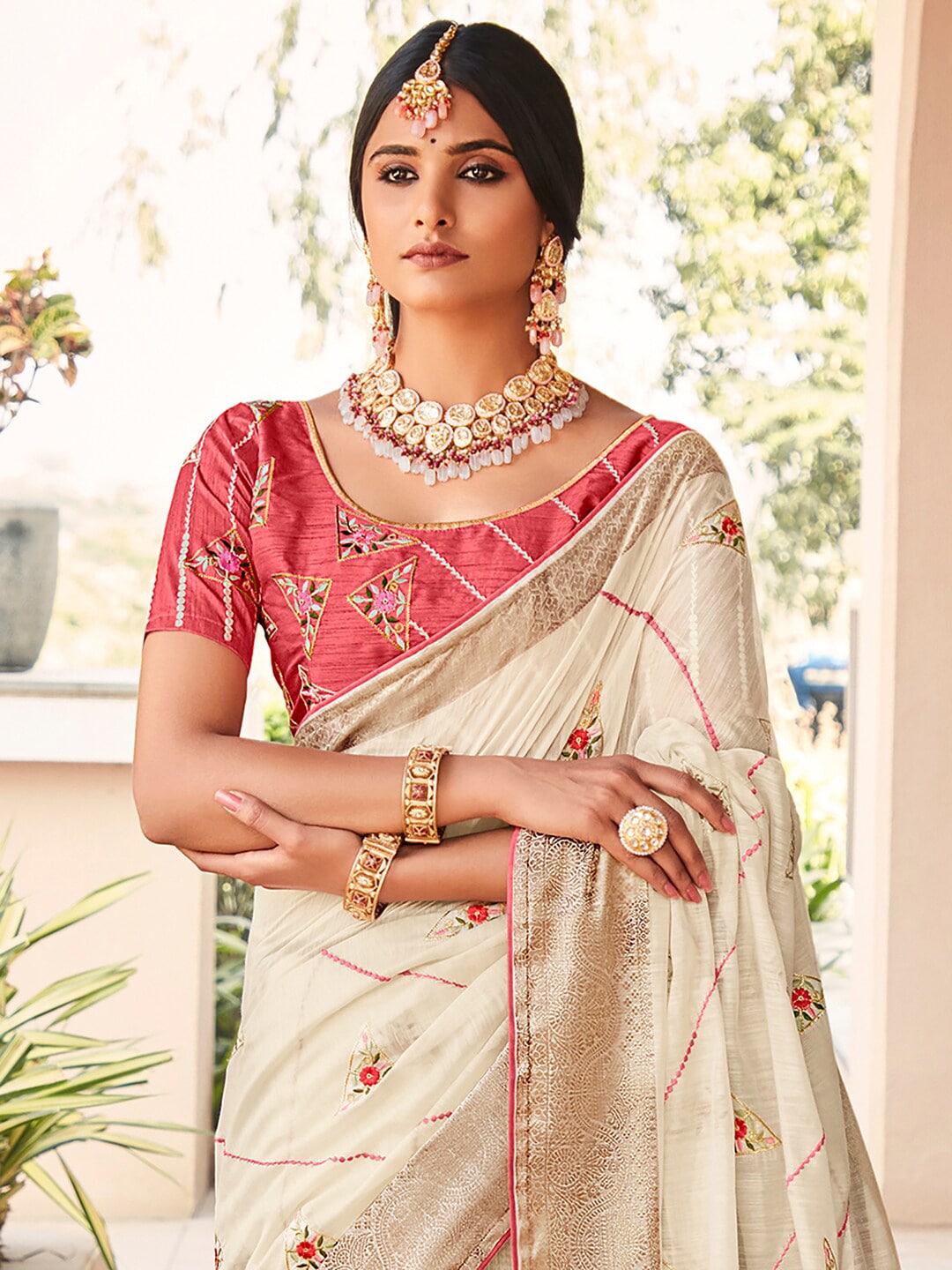 Saree Mall Floral Embroidered Sequin Embellished Zari Saree - Distacart