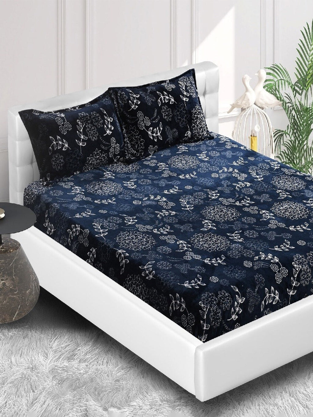 Stylespace by Isha Navy Blue & White Floral Velvet 300 TC Fitted King Bedsheet Set