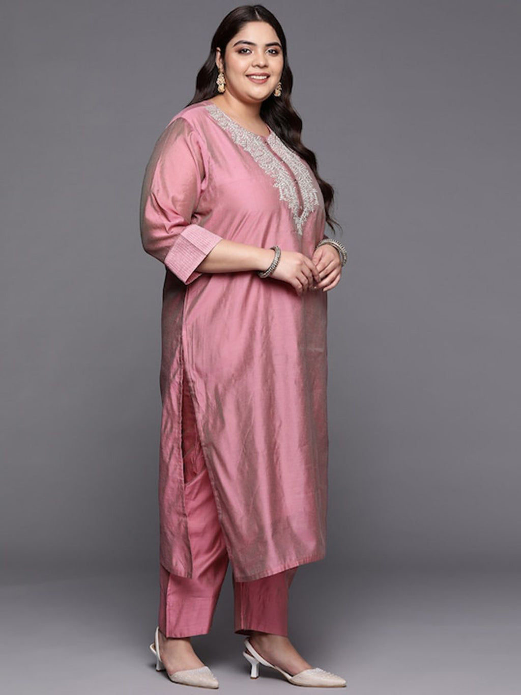 Sztori Plus Size Floral Embroidered Regular Chanderi Silk Kurta & Trousers With Dupatta - Distacart