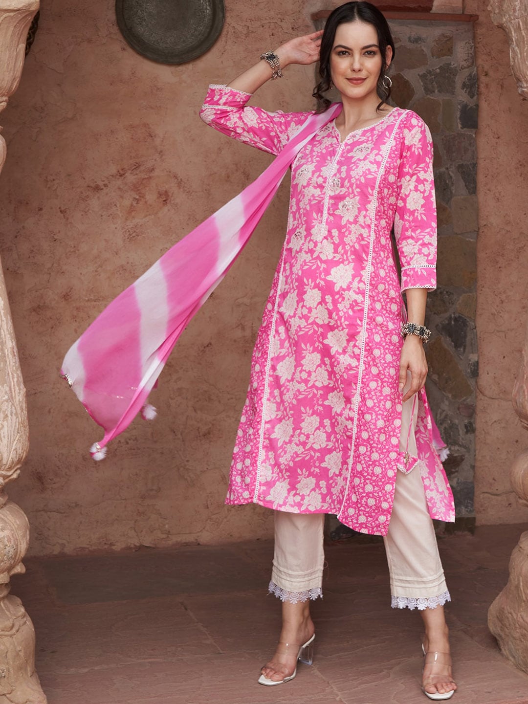 Sangria Ethnic Motifs Printed Sequined Pure Cotton Kurta with Trousers & Dupatta