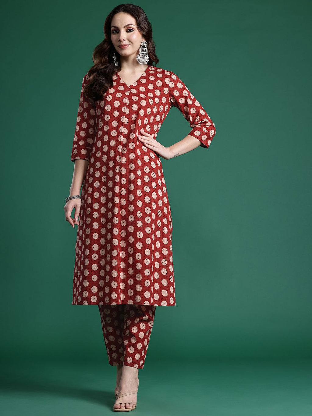 Indo Era Women Printed Pleated Pure Cotton Kurta with Trousers - Distacart