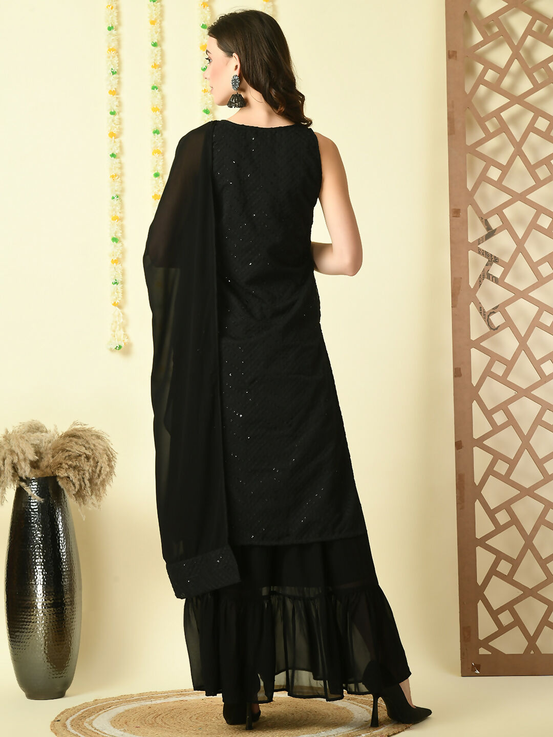 Myshka Women's Black Georgette Kurta & Skirt With Dupatta Party Sets