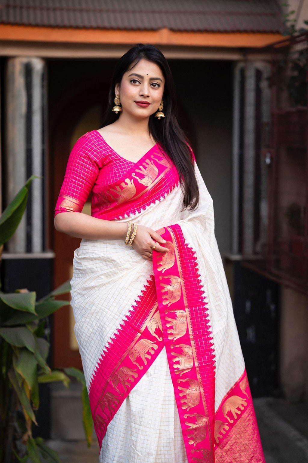 Rani Silk Zari Woven Saree with Unstitched Blouse - Hiral Fashion