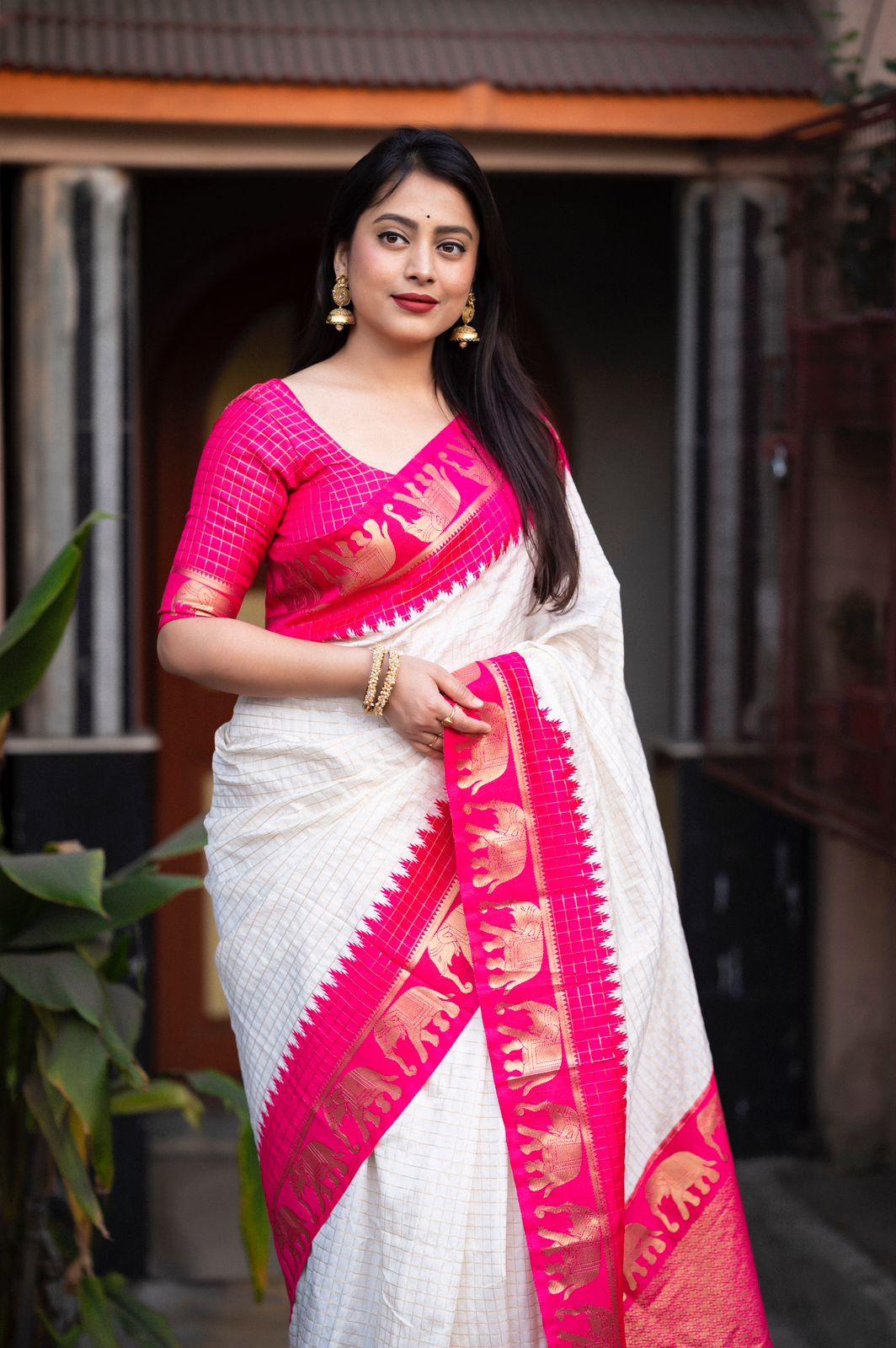 Rani Silk Zari Woven Saree with Unstitched Blouse - Hiral Fashion