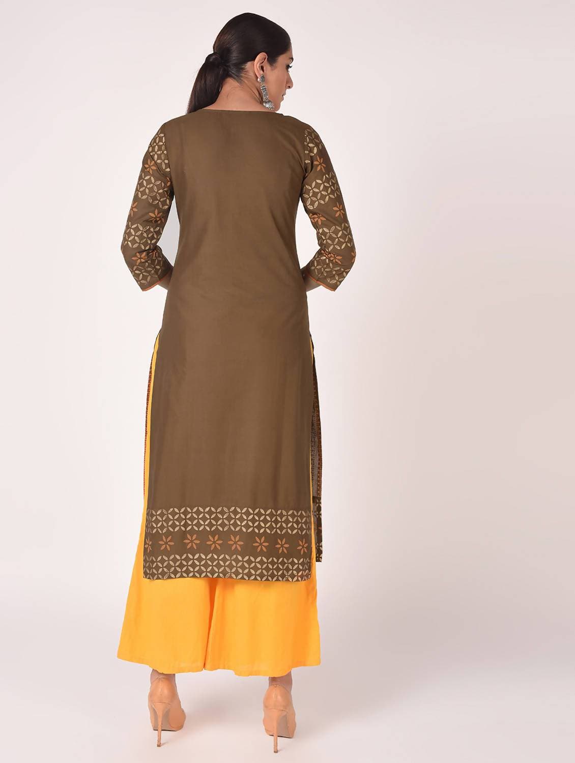 Cheera Hand Block Print Earth Brown Straight Kurta (MAAI-060K)