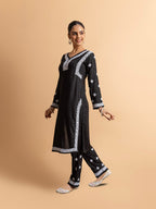 HOUSE OF KARI Floral Embroidered Chikankari Kurta With Trouser