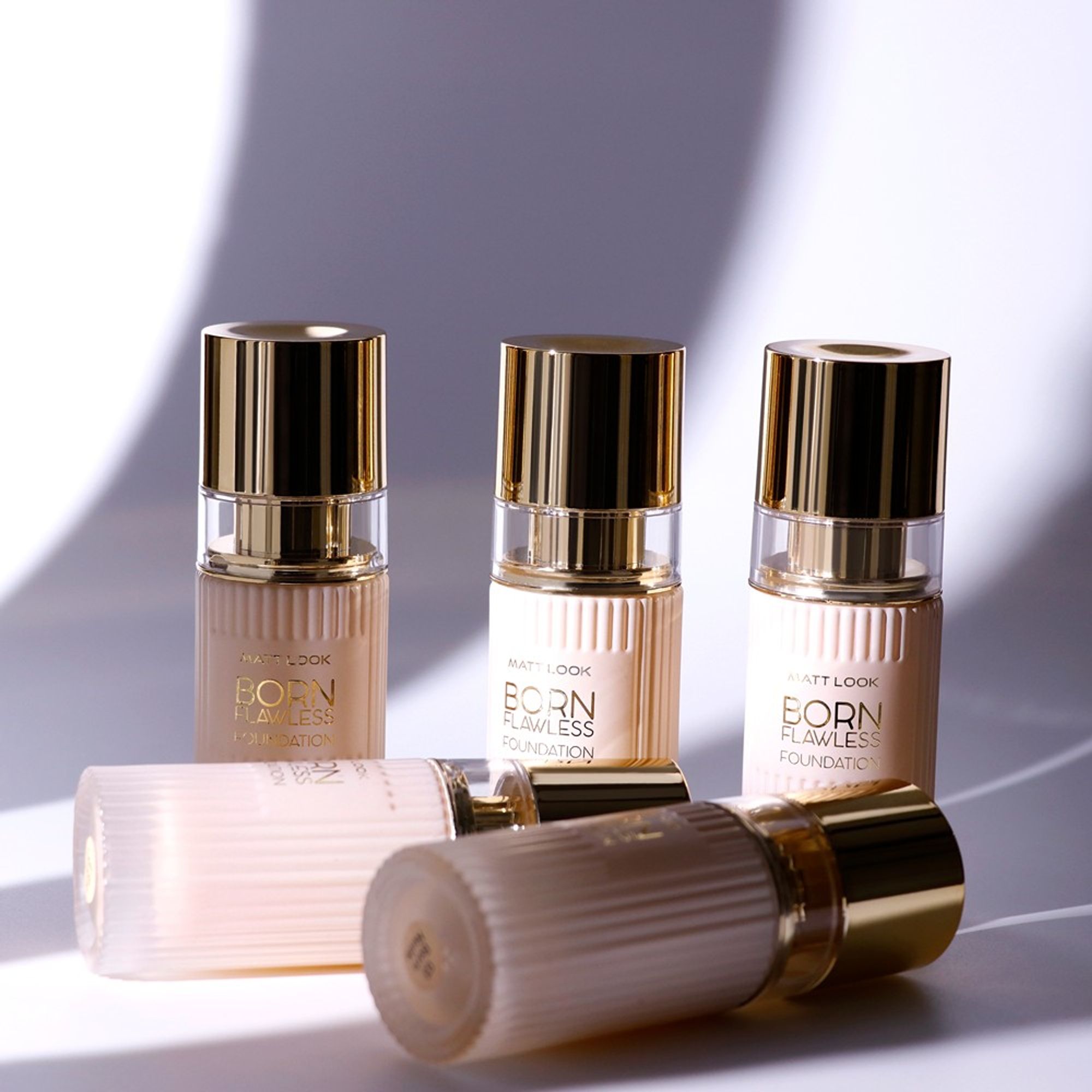 Matt Look Born Flawless Weightless Foundation - Born Nude