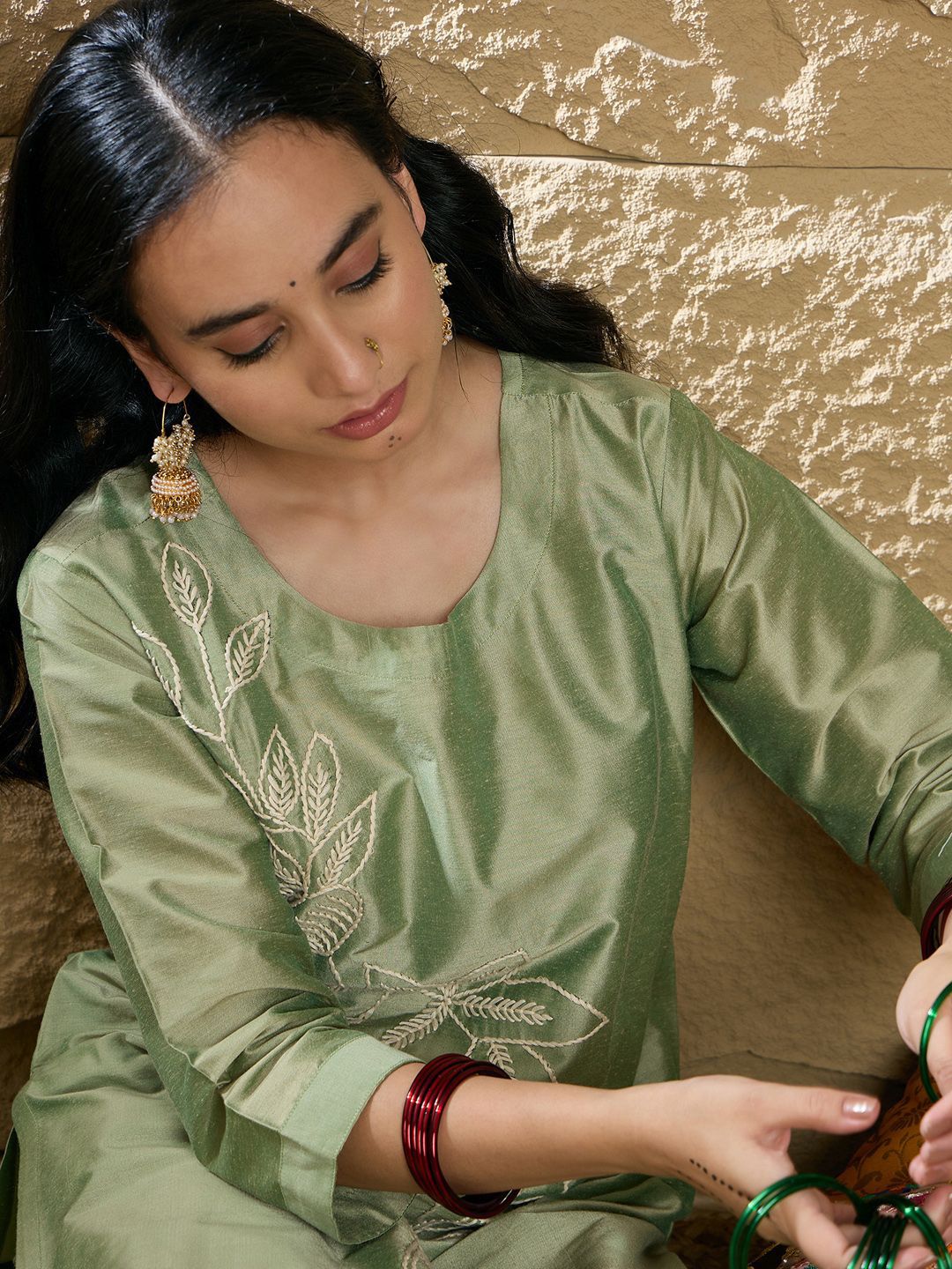 Indo Era Women Floral Embroidered Regular Thread Work Kurta with Trousers - Distacart