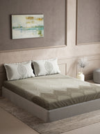 DDecor Grey & White Ethnic Motifs Cotton 140 TC Queen Bedsheet With 2 Pillow Covers