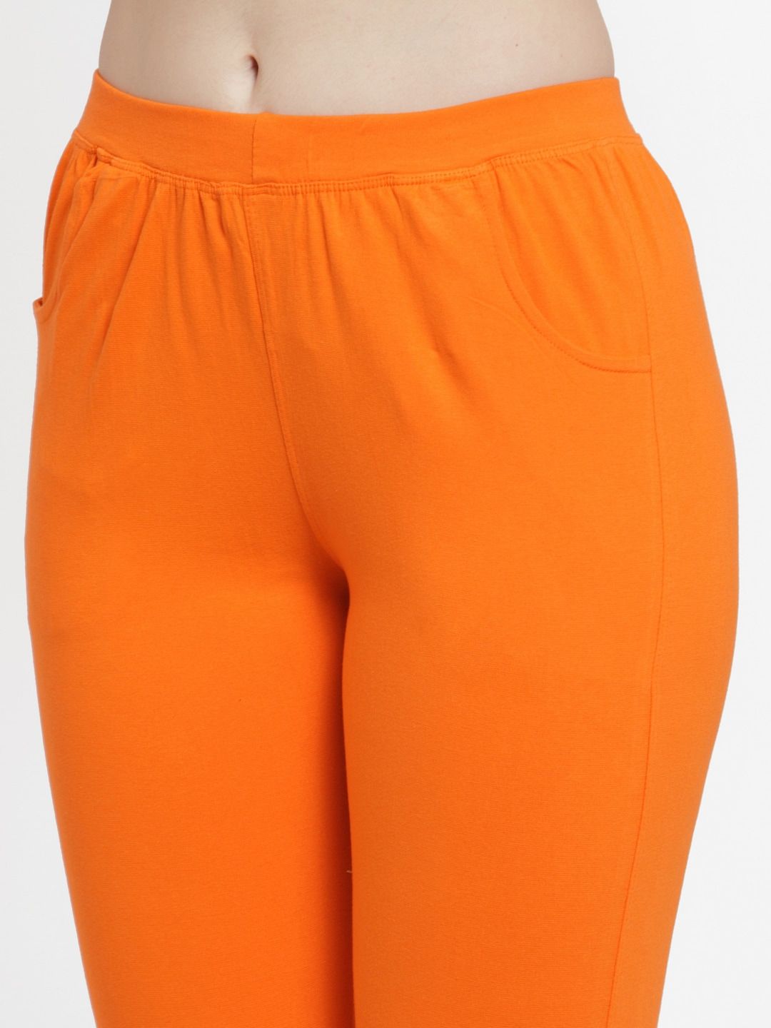 TAG 7 Women Pack Of 2 Orange & Black Solid Straight-Fit Ankle-Length Leggings