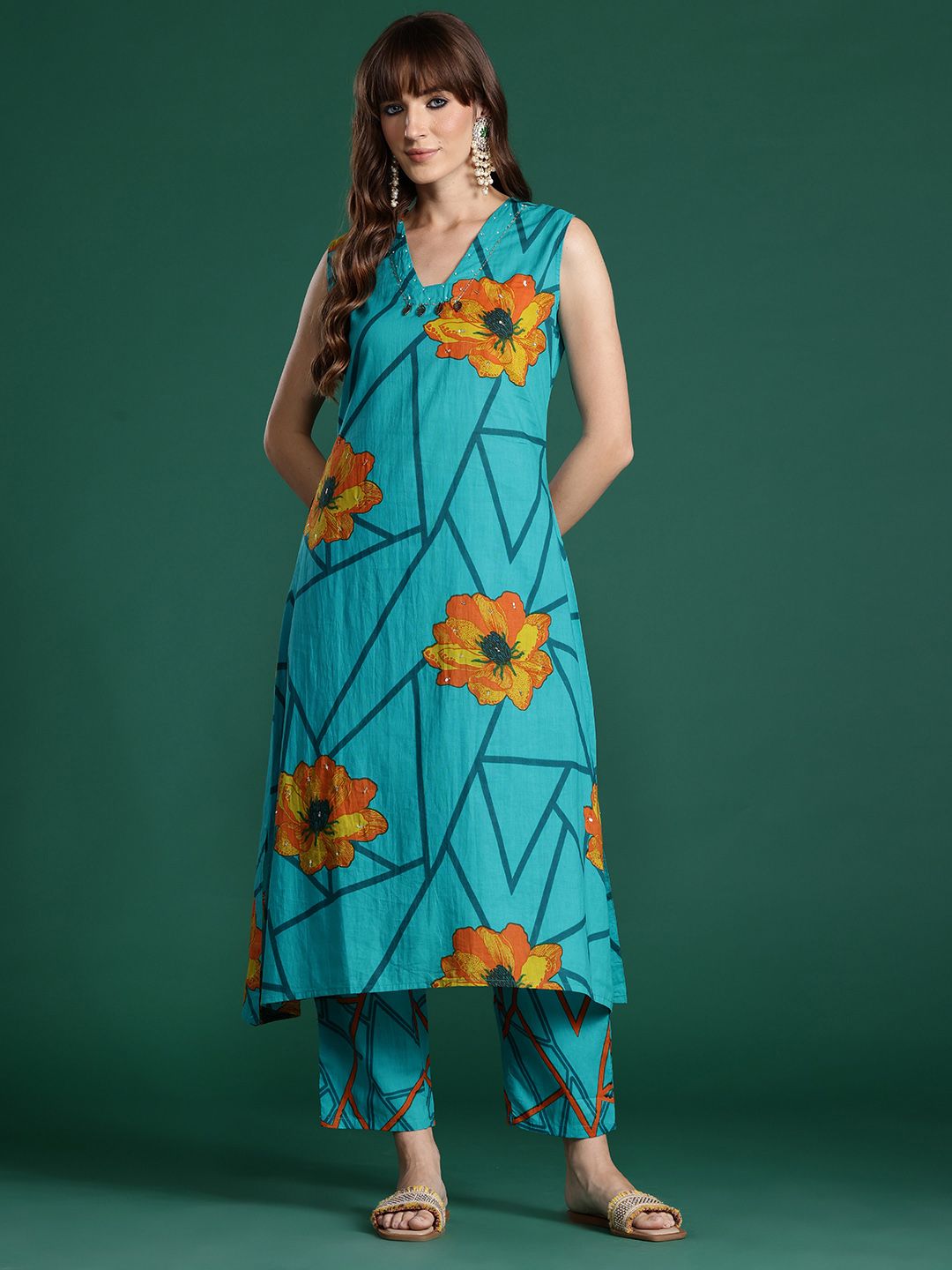 Indo Era Floral Printed Pure Cotton Kurta with Trousers - Distacart